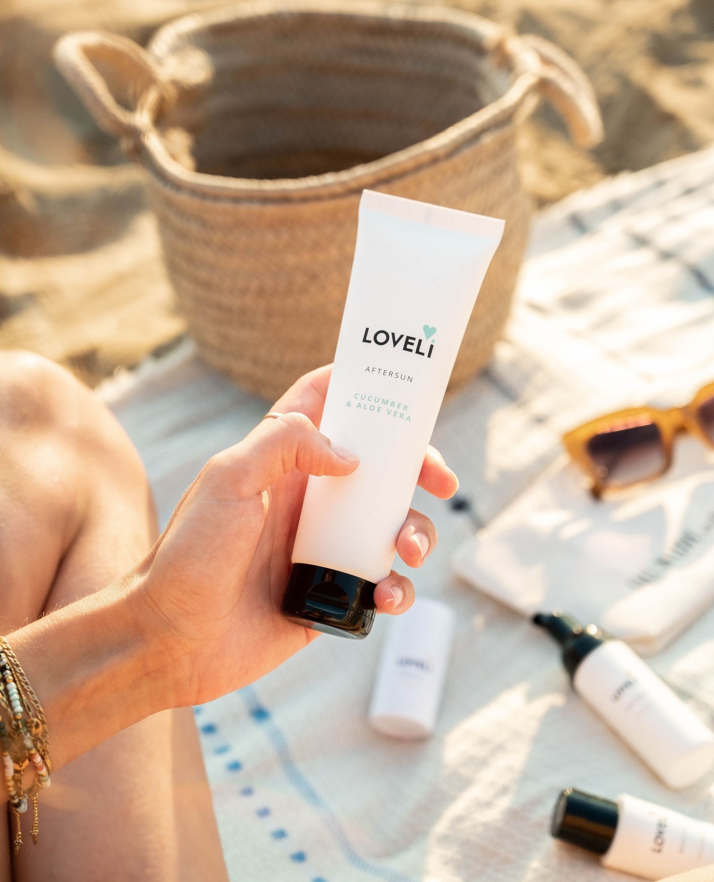 Loveli Facebook ad