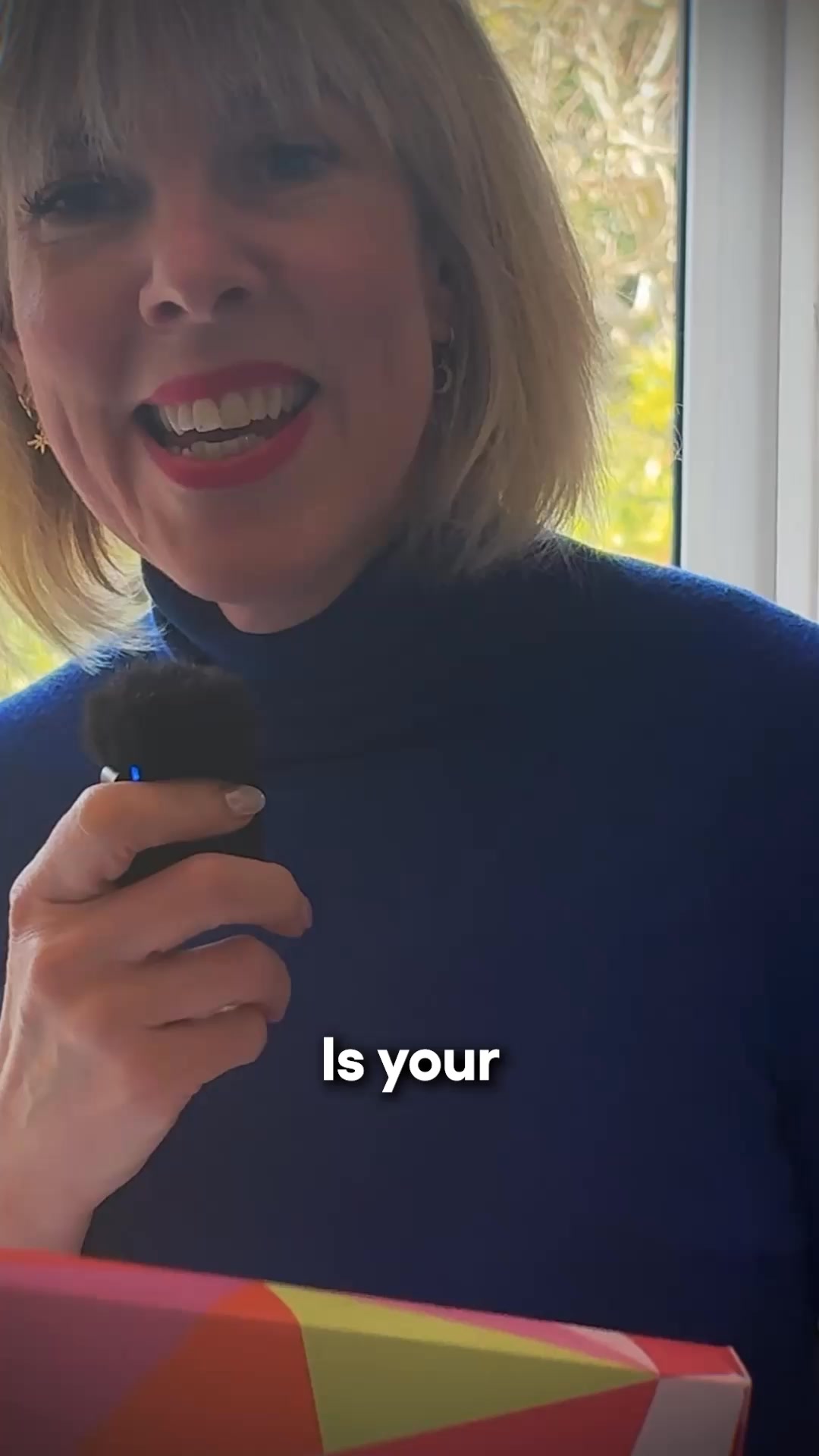 GirlBE Facebook ad: Confidence in Every Box