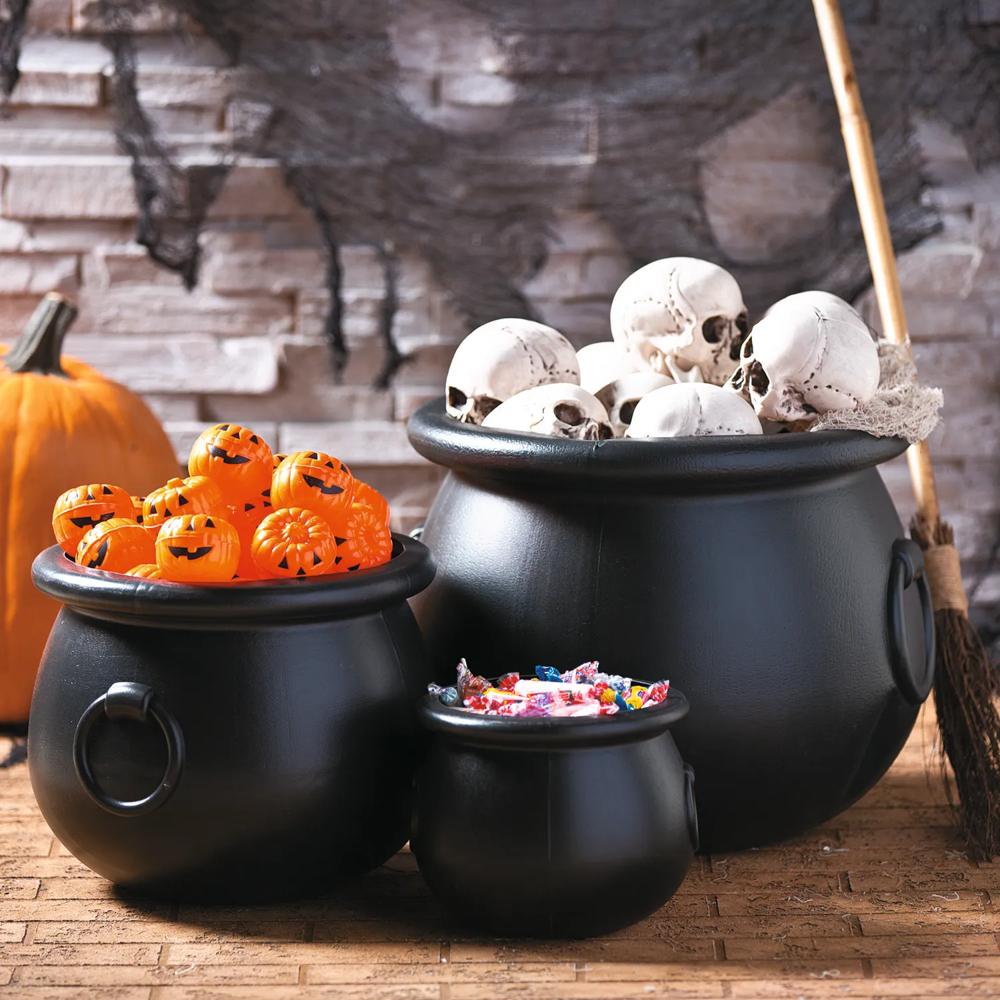 HalloweenExpress.com Facebook ad