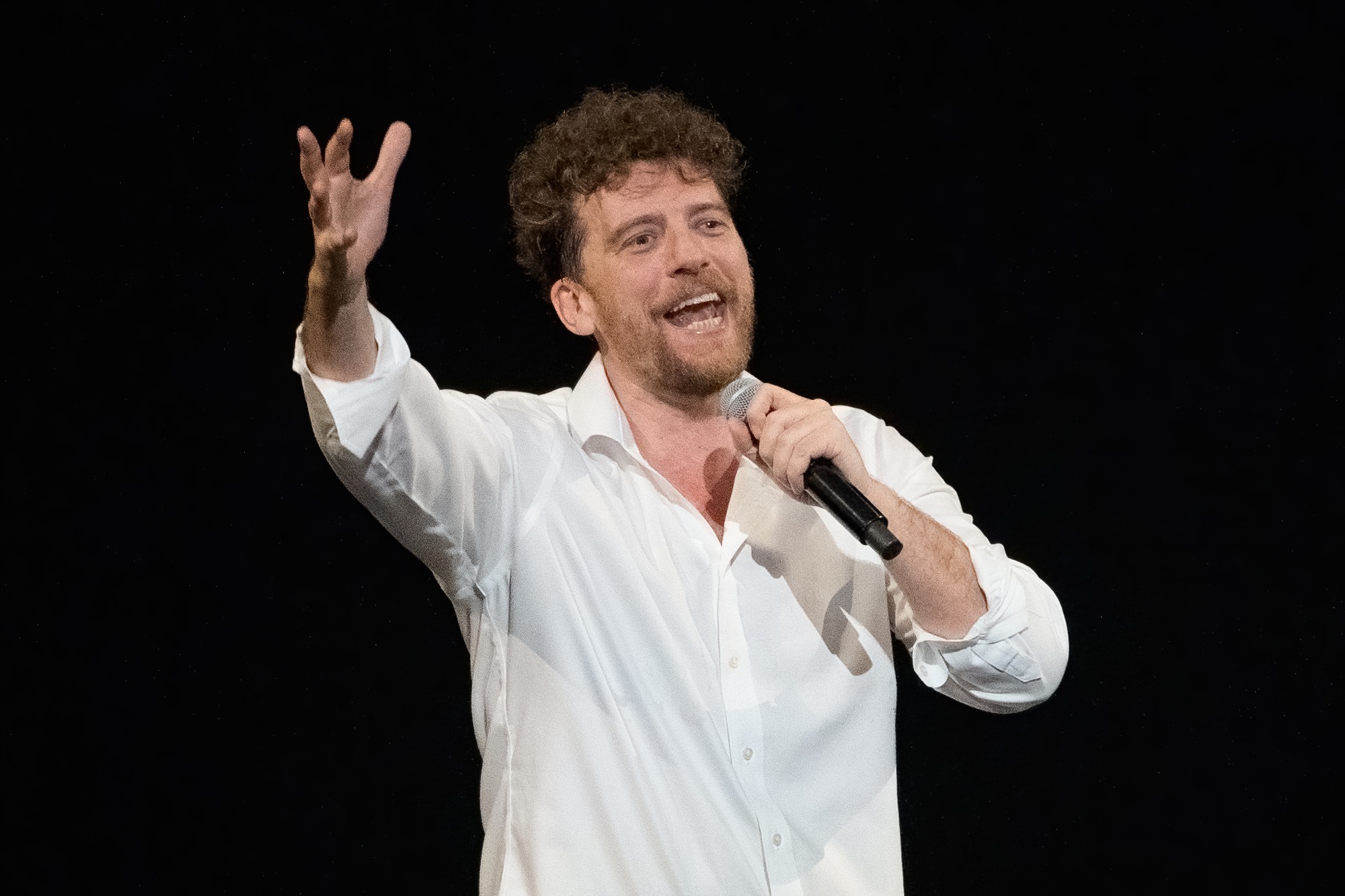 Teatro Pubblico Ligure Facebook ad: Scopri in anteprima spettacoli, eventi e storie…