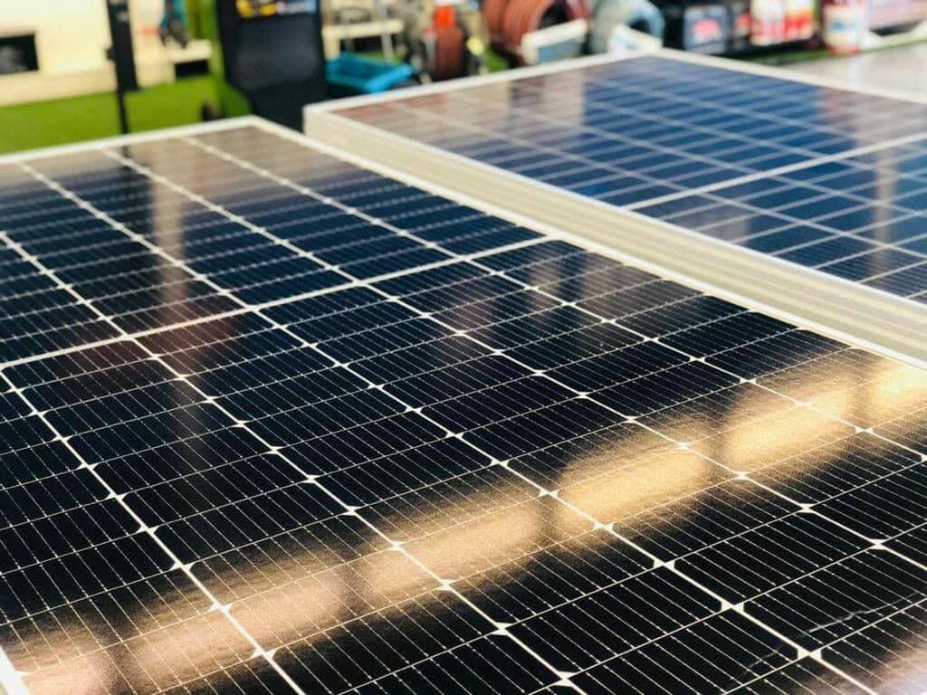 Elitetech-ZW Facebook ad: We fix and supply solar systems, borehole systems…