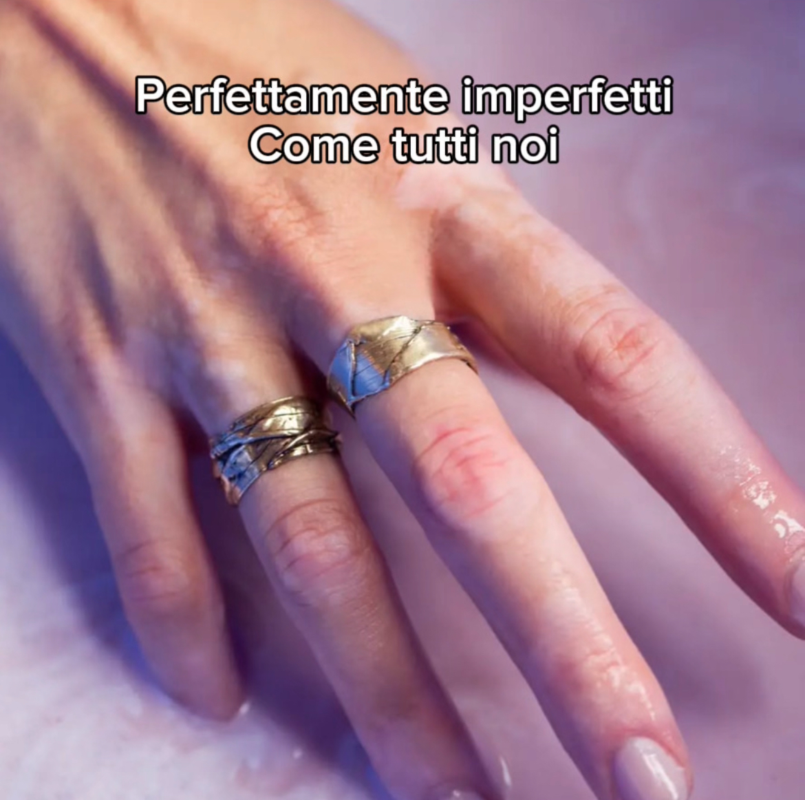Laura Bassan Jewels Facebook ad: Perfettamente imperfetti, come tutti noi