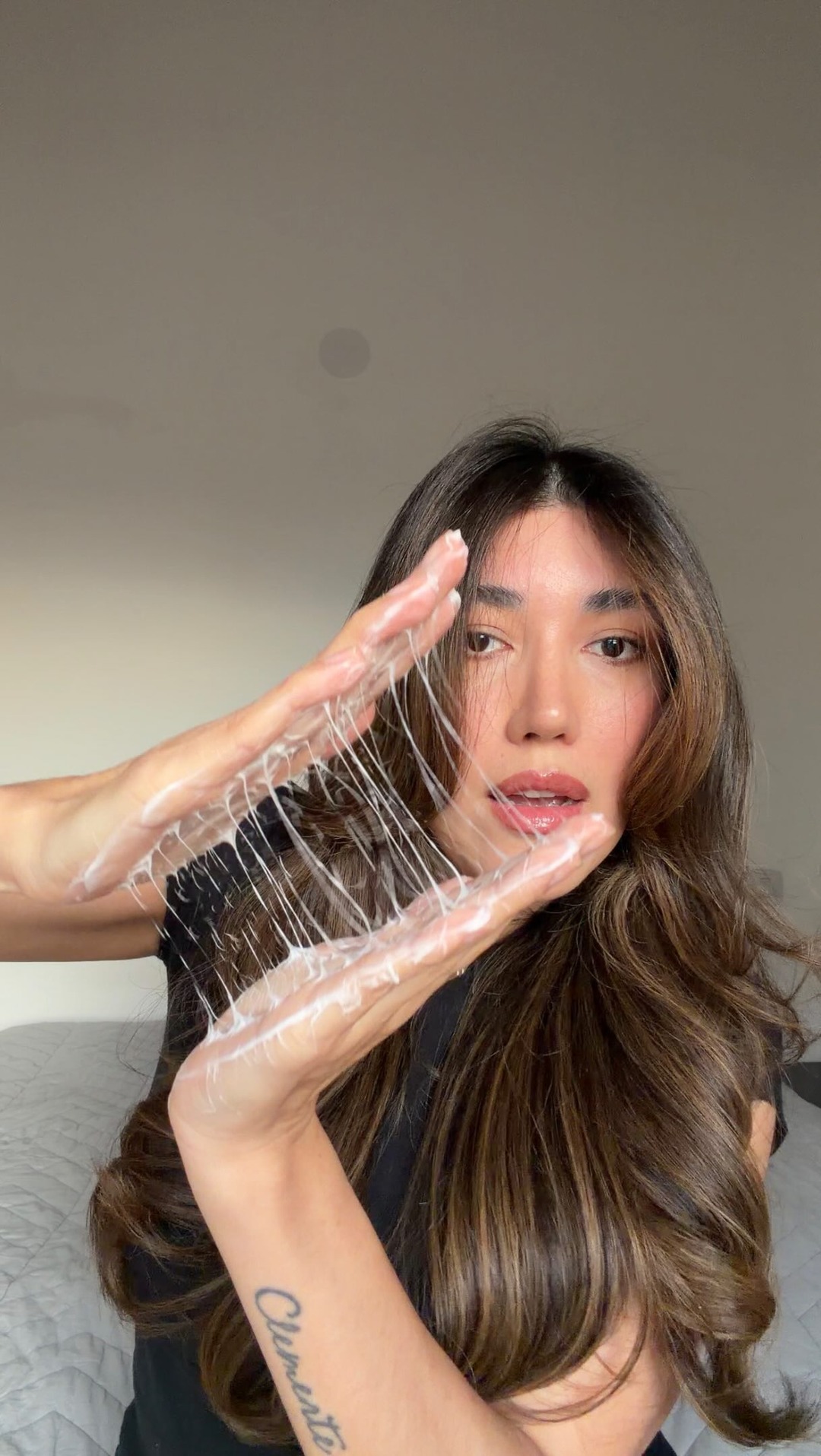 L'Oréal Paris Facebook ad: Les juro que nunca vi un producto igual…