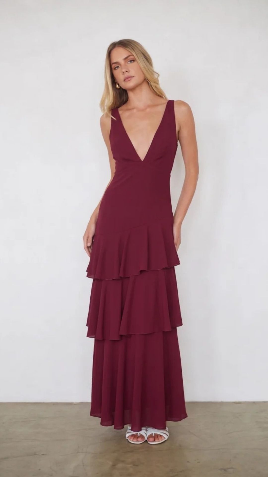 American Threads Facebook ad: Best Dressed Guest? Obviously.