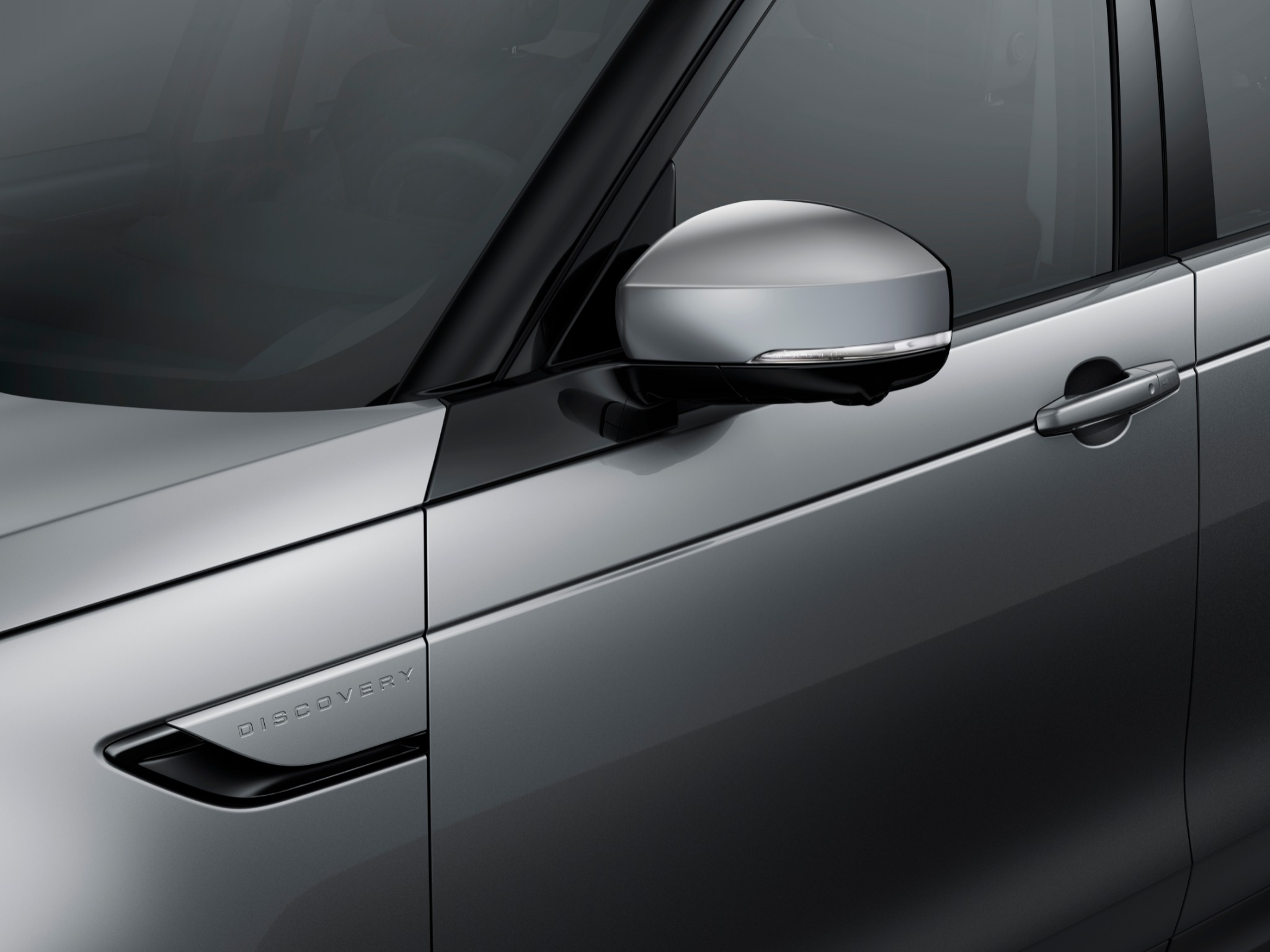 Lloyd Land Rover Carlisle Facebook ad: Your Land Rover Approved Bodyshop.