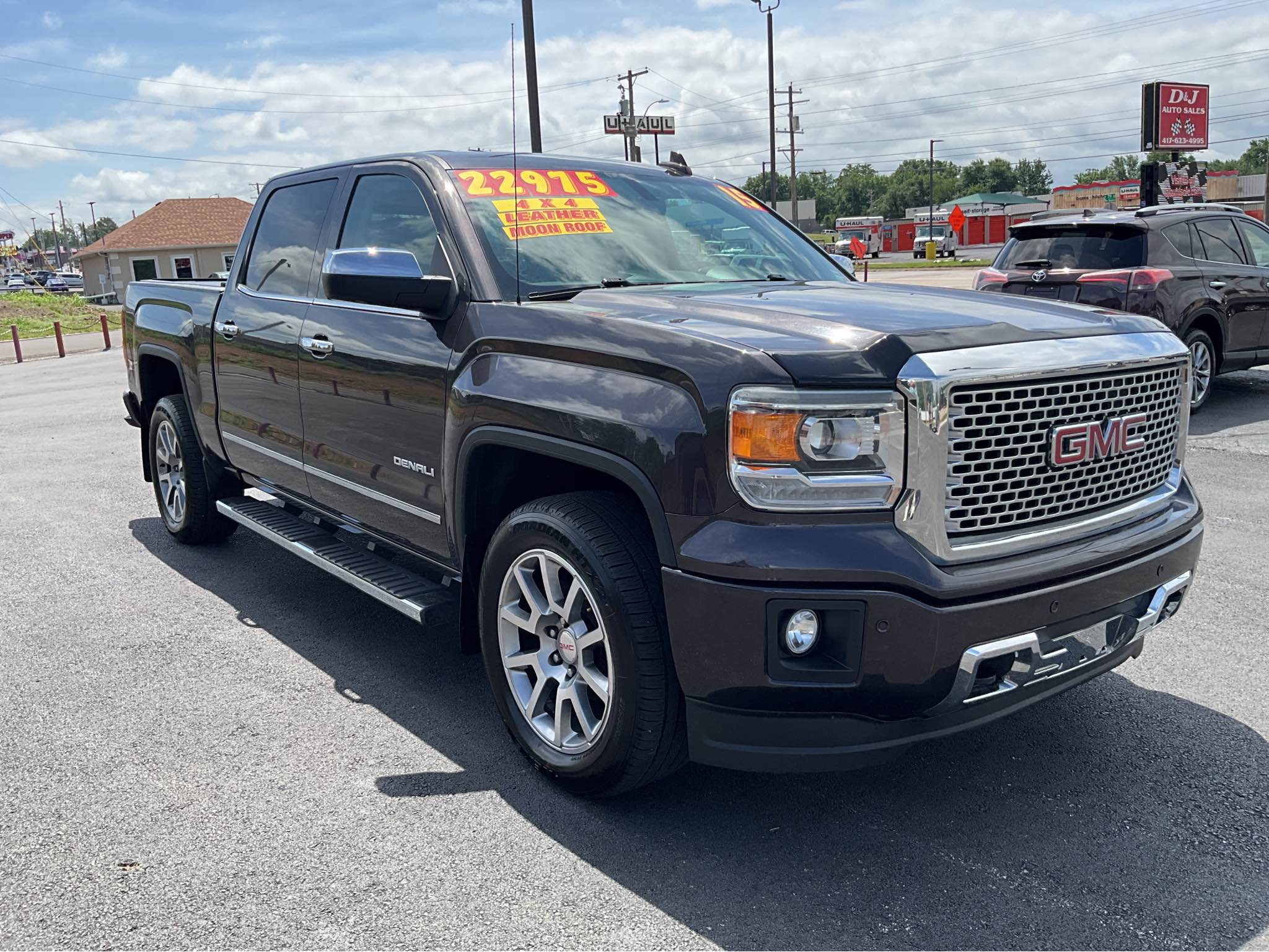 Cody Dilts Facebook ad: 2015 GMC Sierra 1500 Crew Cab Denali 4x4 6.2L Nice! 123k