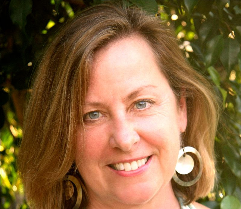 The Bull Run Restaurant Facebook ad: Private Astrology Readings with LUNA LIZ