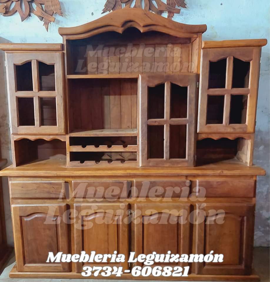 Mueblería Leguizamon Facebook ad: Somos Fabricantes Venta de Muebles 100% ALGARROBO.