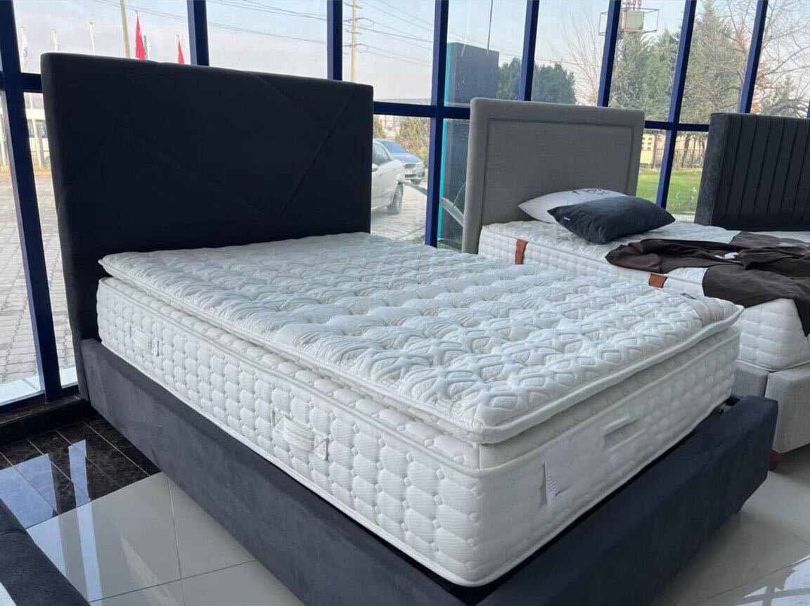 The Bed Heist Facebook ad: MEGA SALE Upto 70% OFF