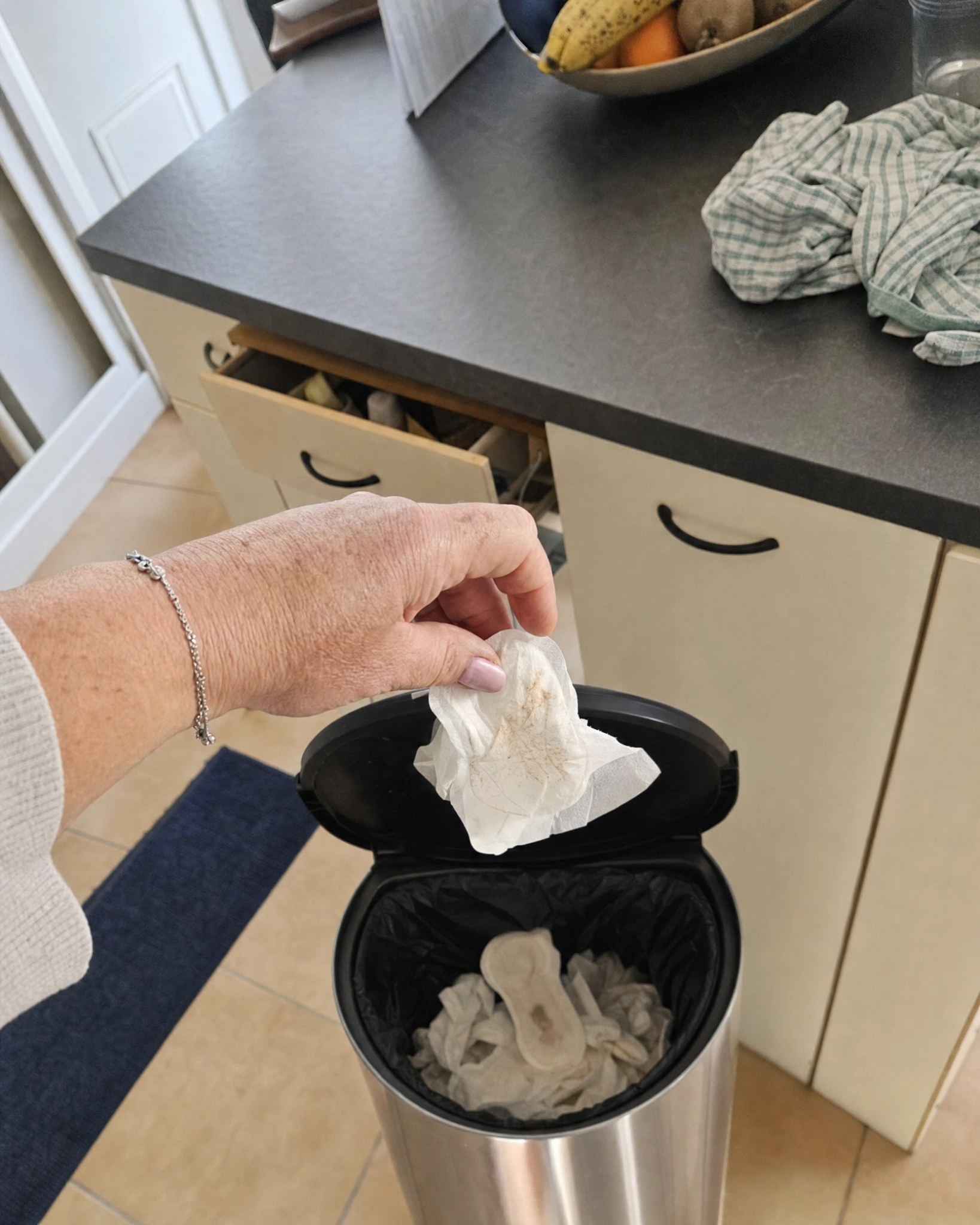 Secrets de l'incontinence Facebook ad