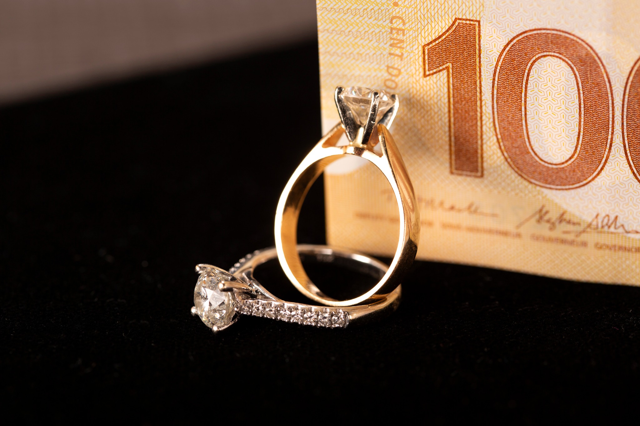 Canadian Coin & Currency Facebook ad