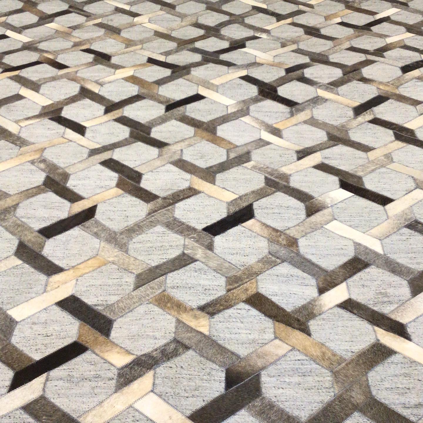 VogueRugs Facebook ad: Vogue Rugs is a family owned business based…
