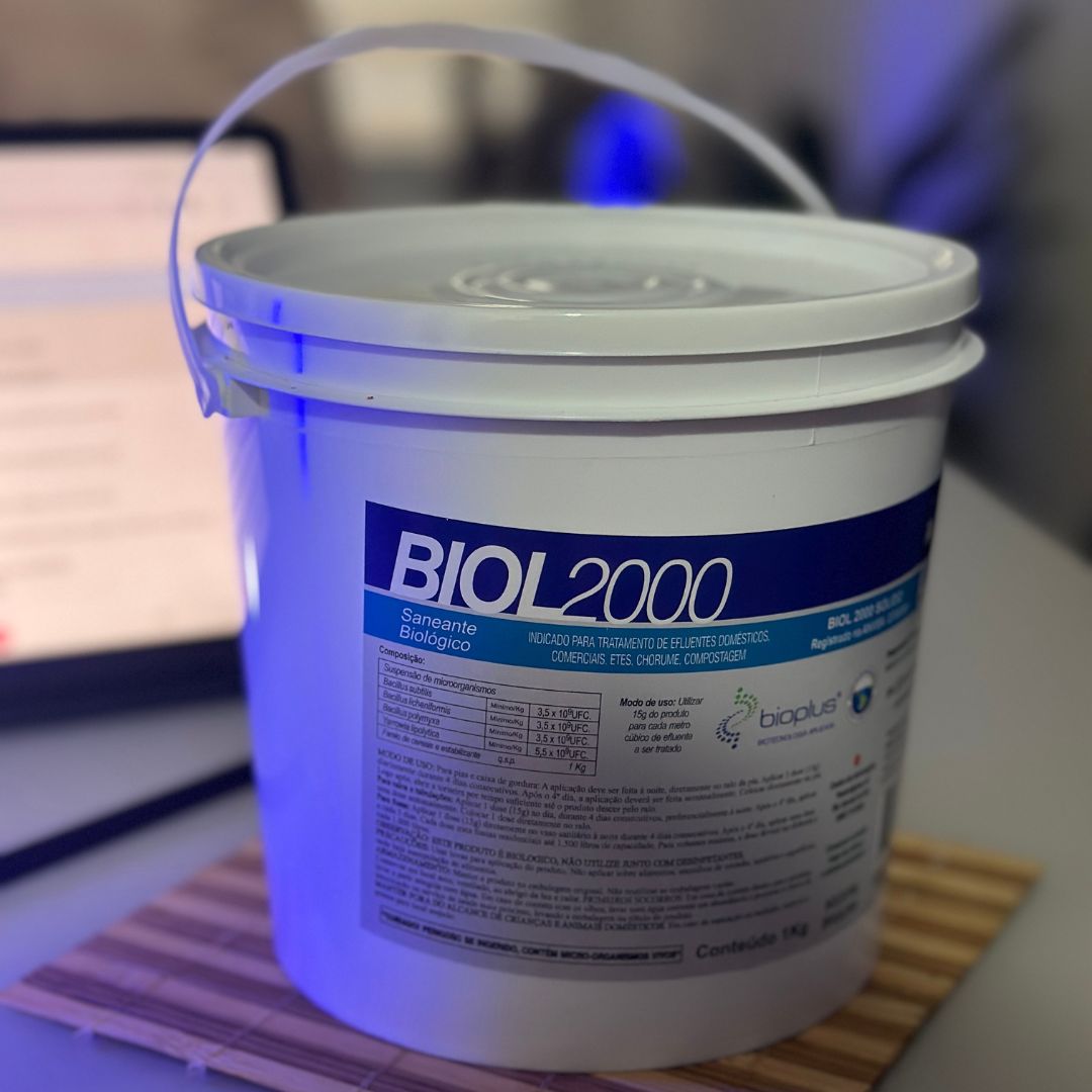 Biol2000 Facebook ad: Limpe a caixa de gordura sem sujar as mãos