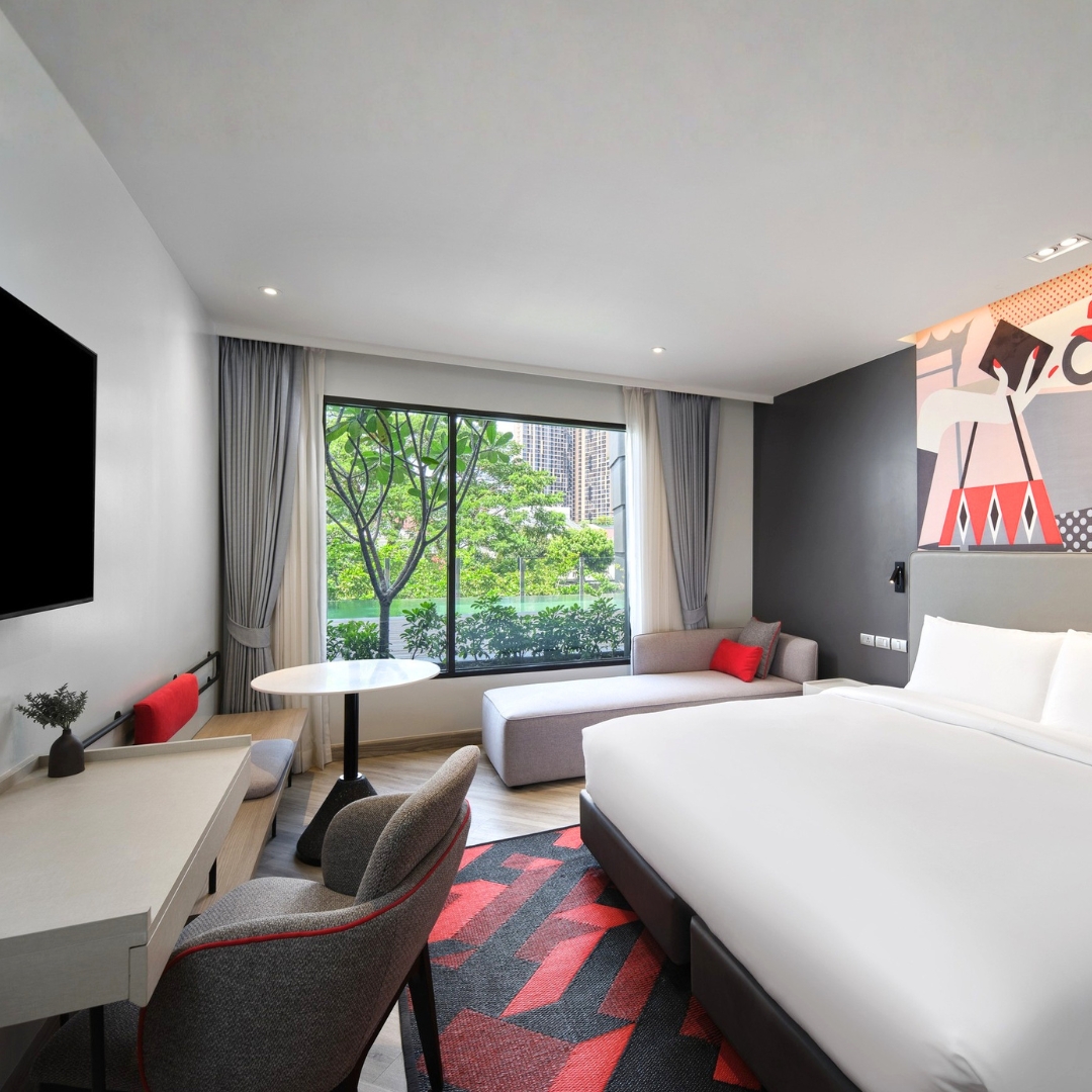 Oakwood Studios Sukhumvit Bangkok Facebook ad: Stay in the heart of Sukhumvit in modern…