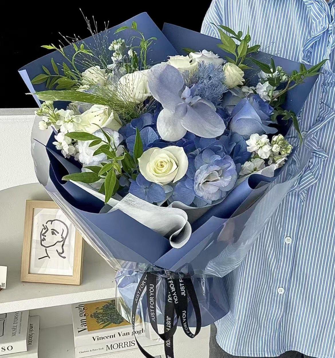 Flowers Diary HK Facebook ad: 鮮花日記 flowers diary