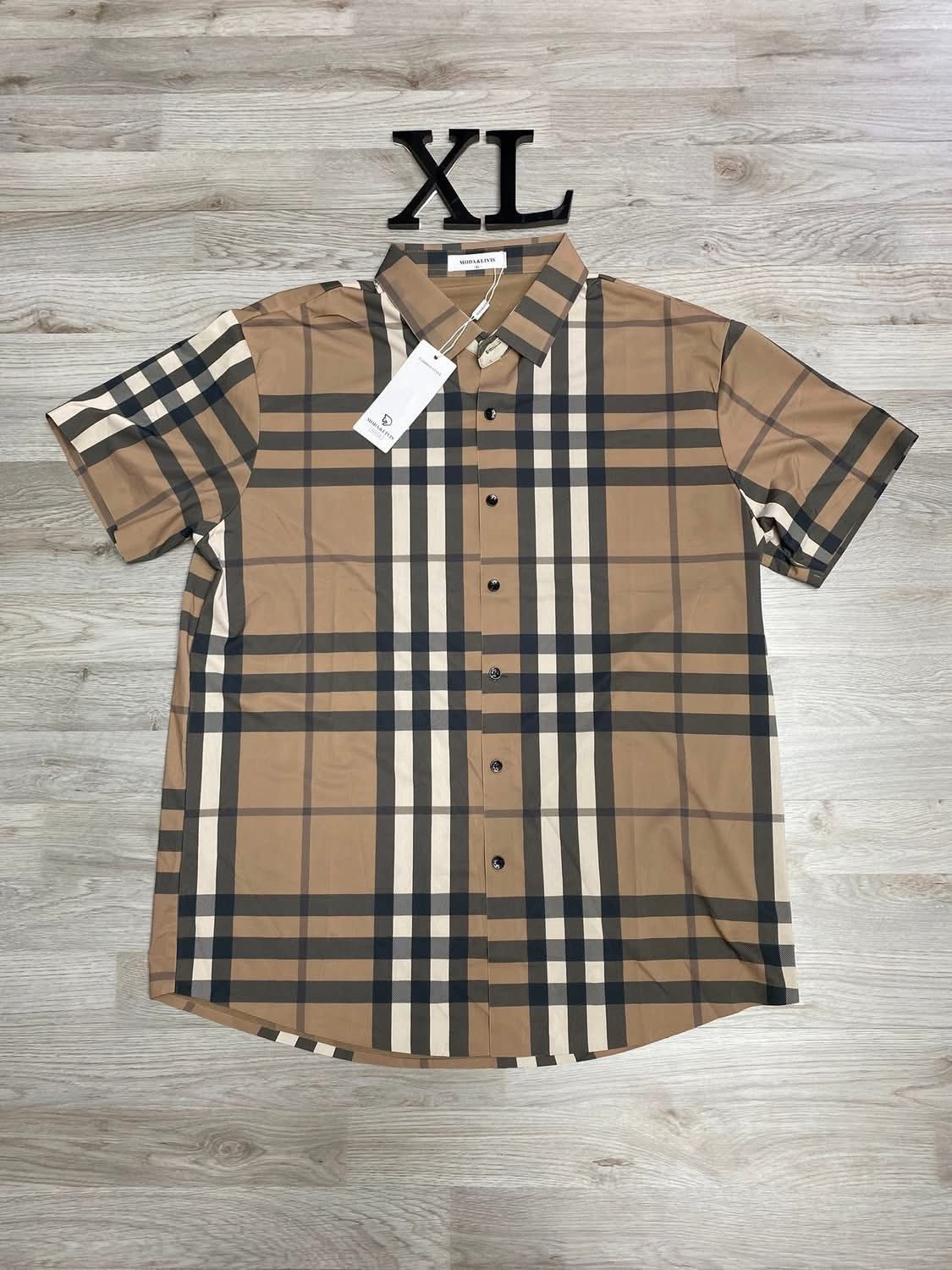 Store Clothes RioV  Facebook ad
