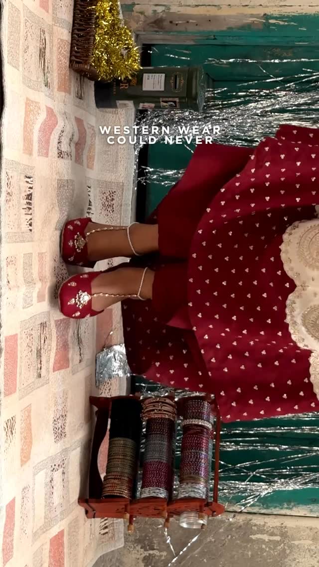 JootiShooti Facebook ad: Stilettos could never…