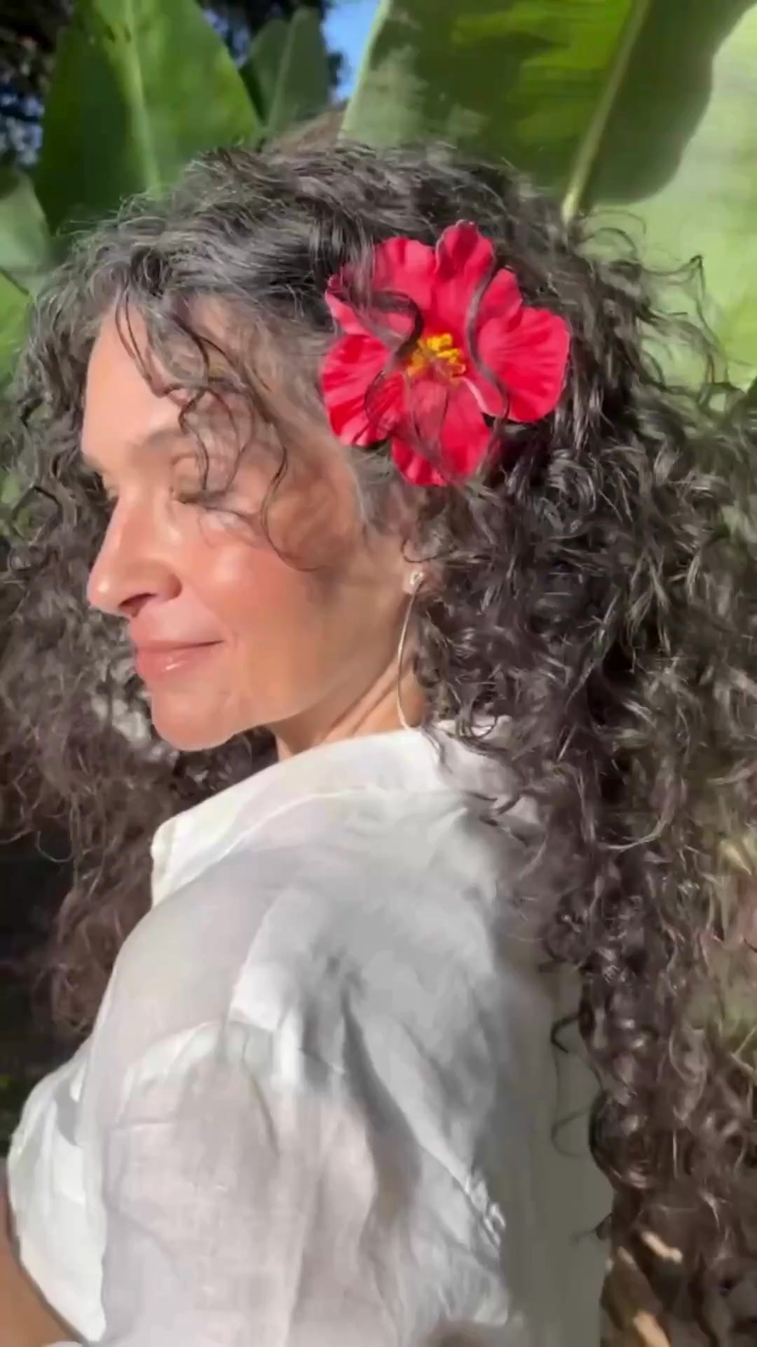 Humby Organics Facebook ad: Helping Women Is So Rewarding