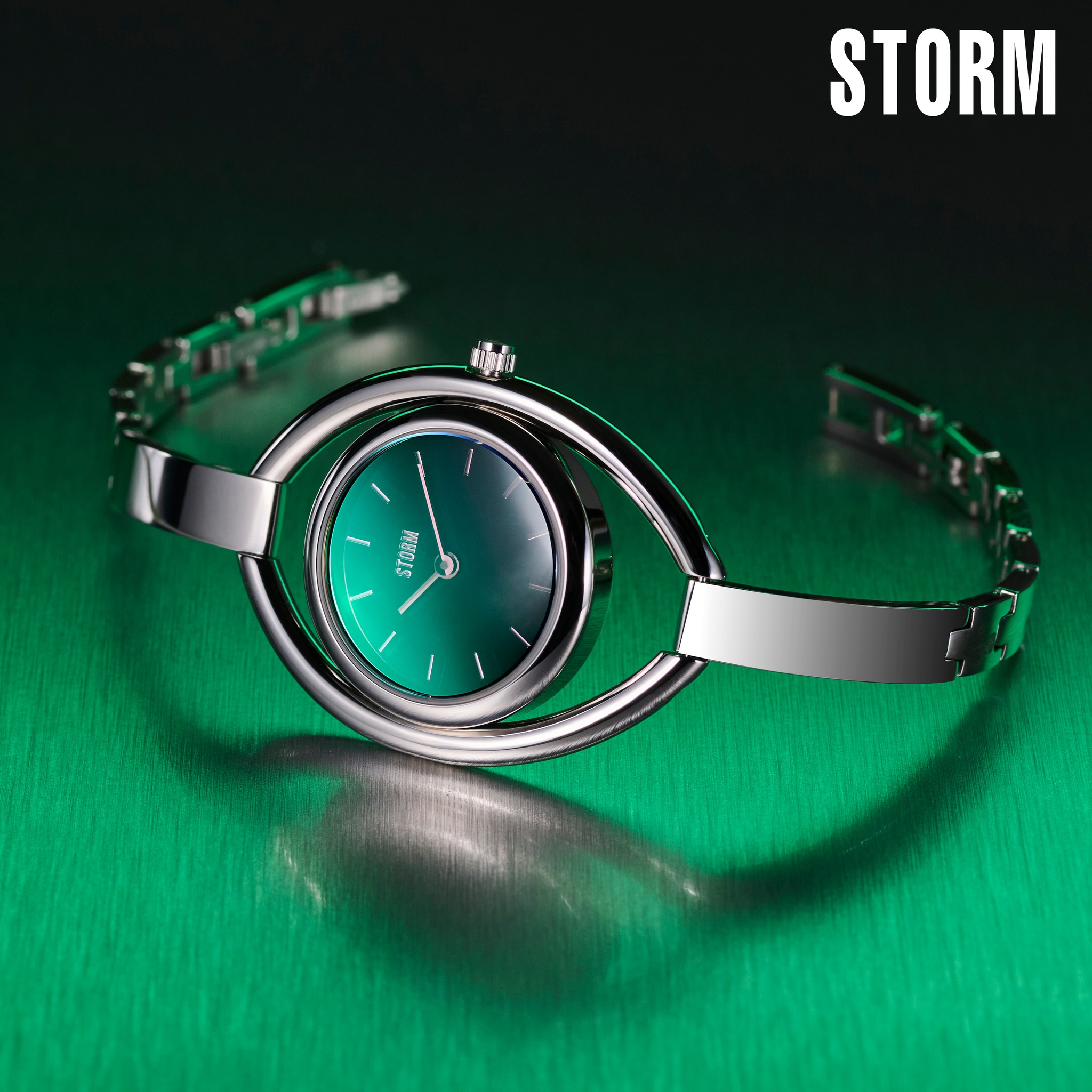 Storm London Facebook ad