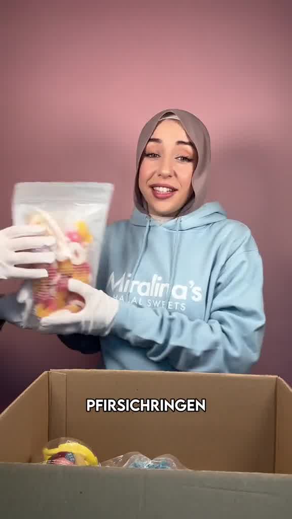 Miralina's Halal Sweets Facebook ad: Entdecke unsere große Auswahl an Halal-Süßwaren