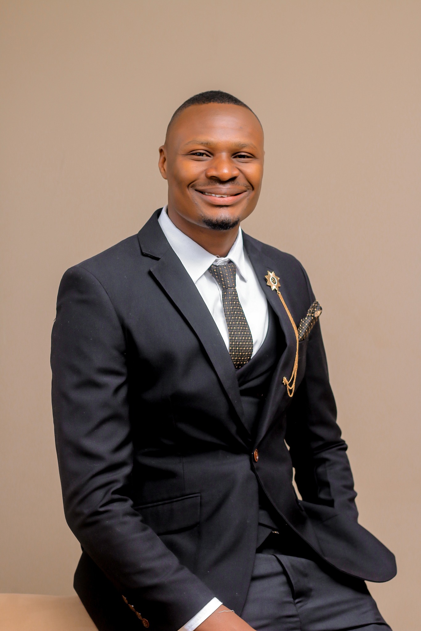 PAUL C - Zambia Facebook ad: I am an Entrepreneur, Business Owner & Marketing…