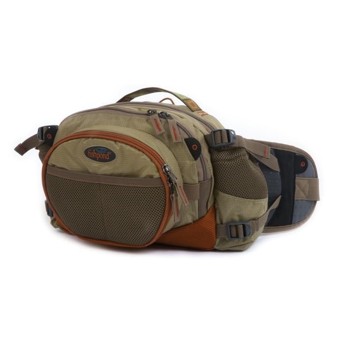 Damonte Outfitters Facebook ad: ¿Estás buscando renovar tus equipos de pesca, calzado…