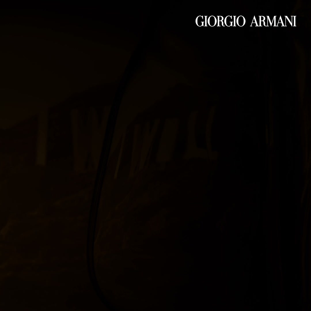 Armani beauty Facebook ad: Giorgio Armani I WILL Eau de Parfum