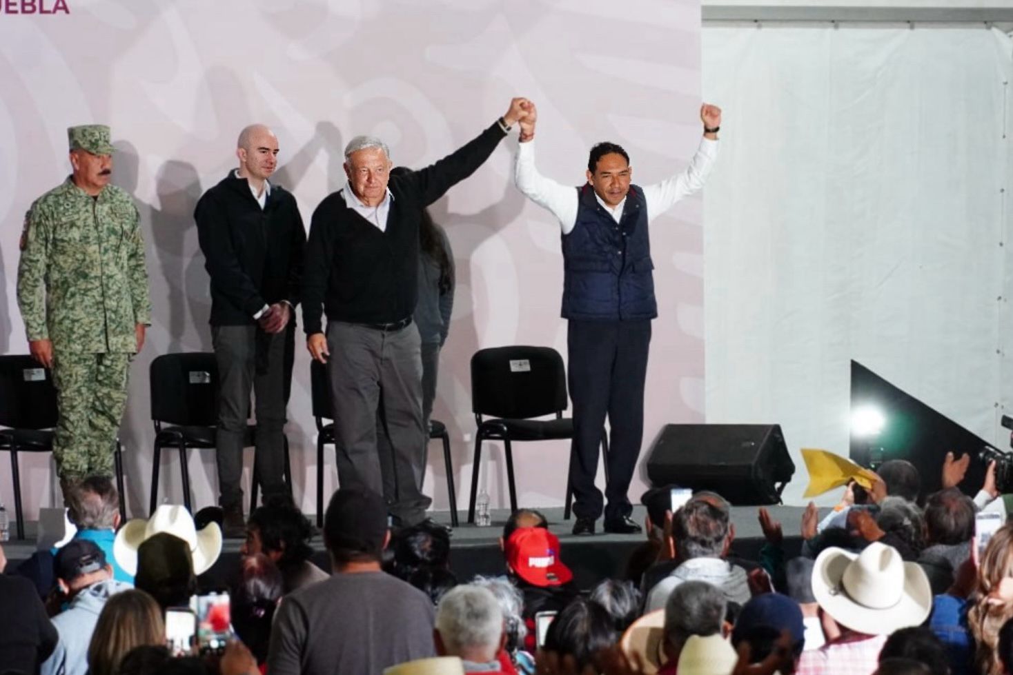 H. Ayuntamiento de Tepeaca Facebook ad: Nos enorgullece haber recibido la visita del Presidente…