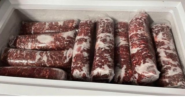 Florida Kennel Supply Facebook ad: Raw Dog Food Available and Affordable!