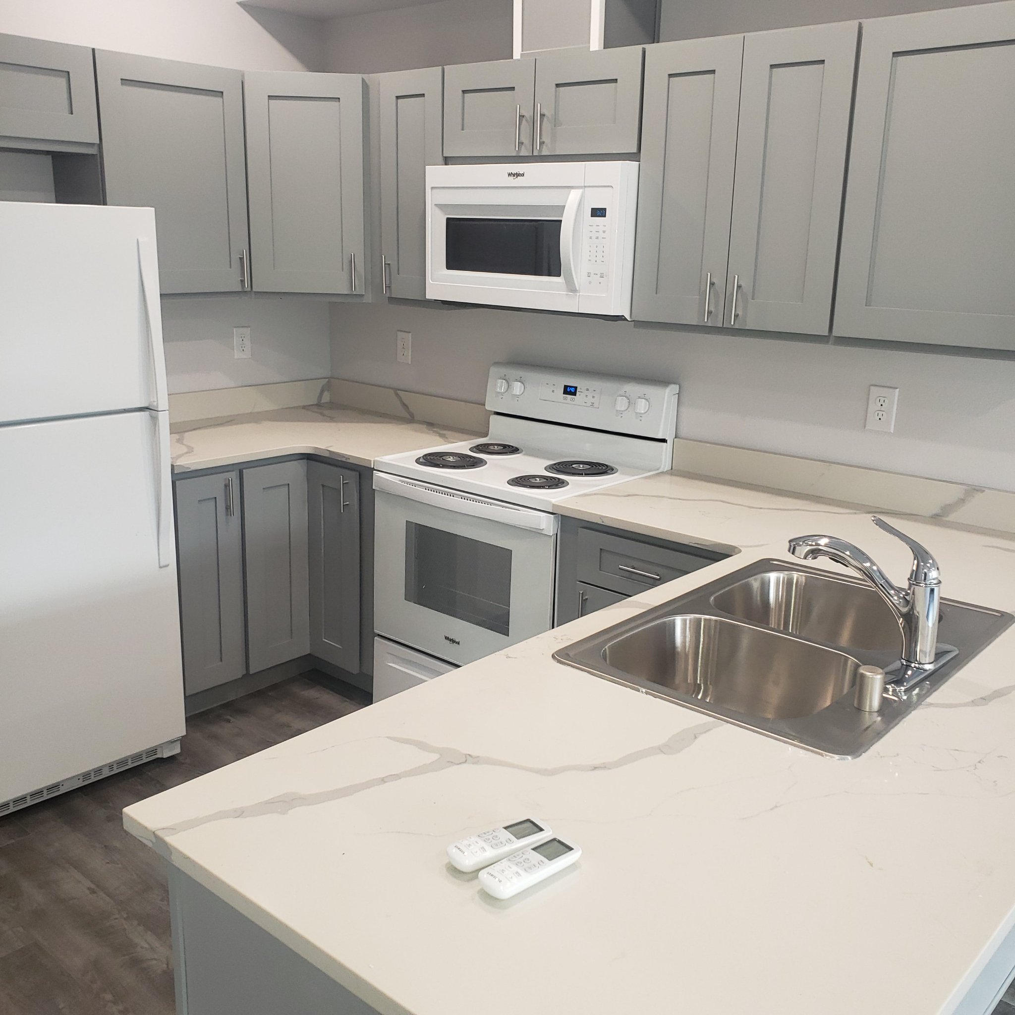 Sam Courchaine Facebook ad: 2 Beds 2 Baths Apartment