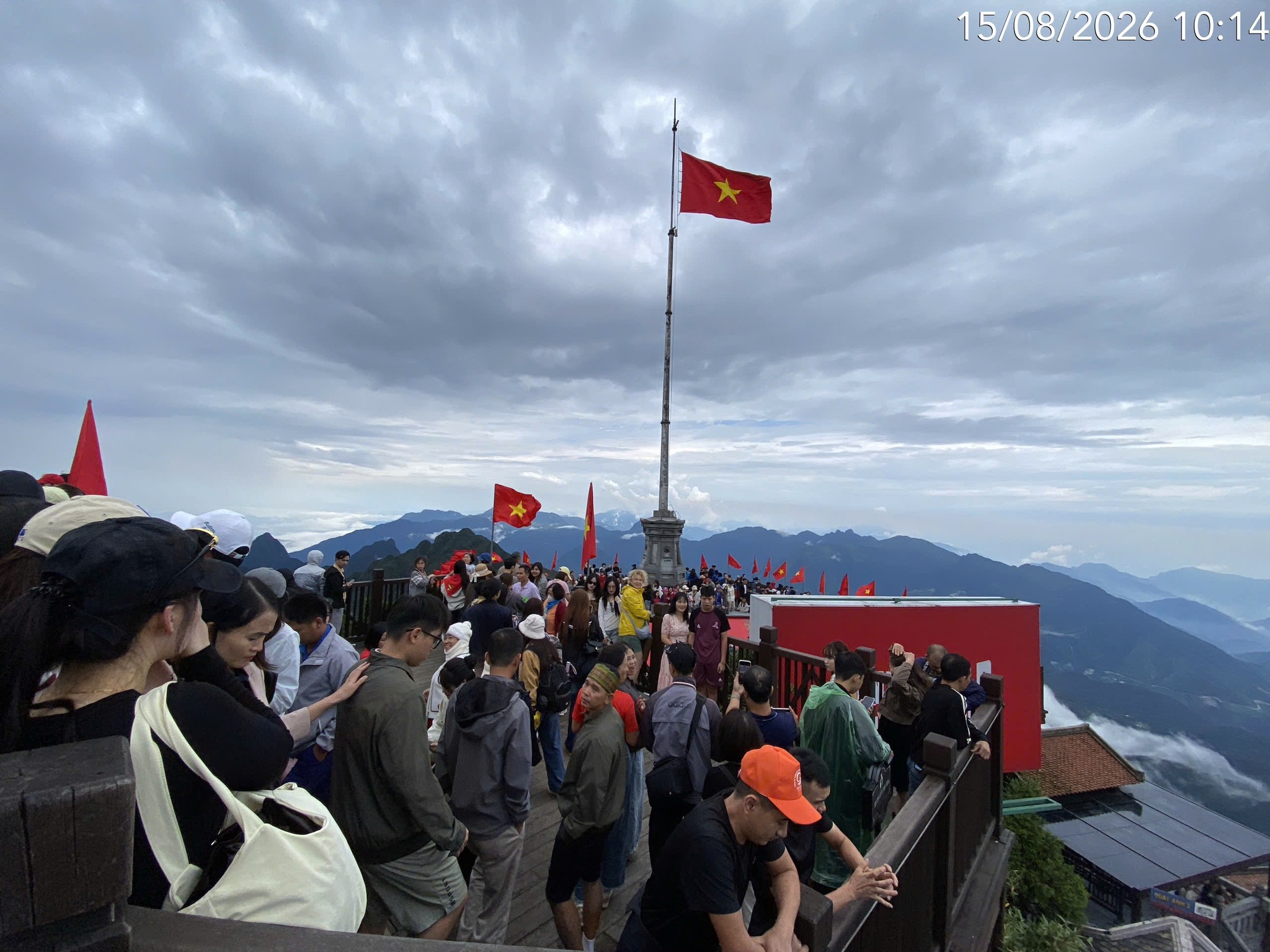 SK SAPA Tour Car rental with driver Facebook ad: **SA PA IS CALLING, ARE YOU READY FOR…