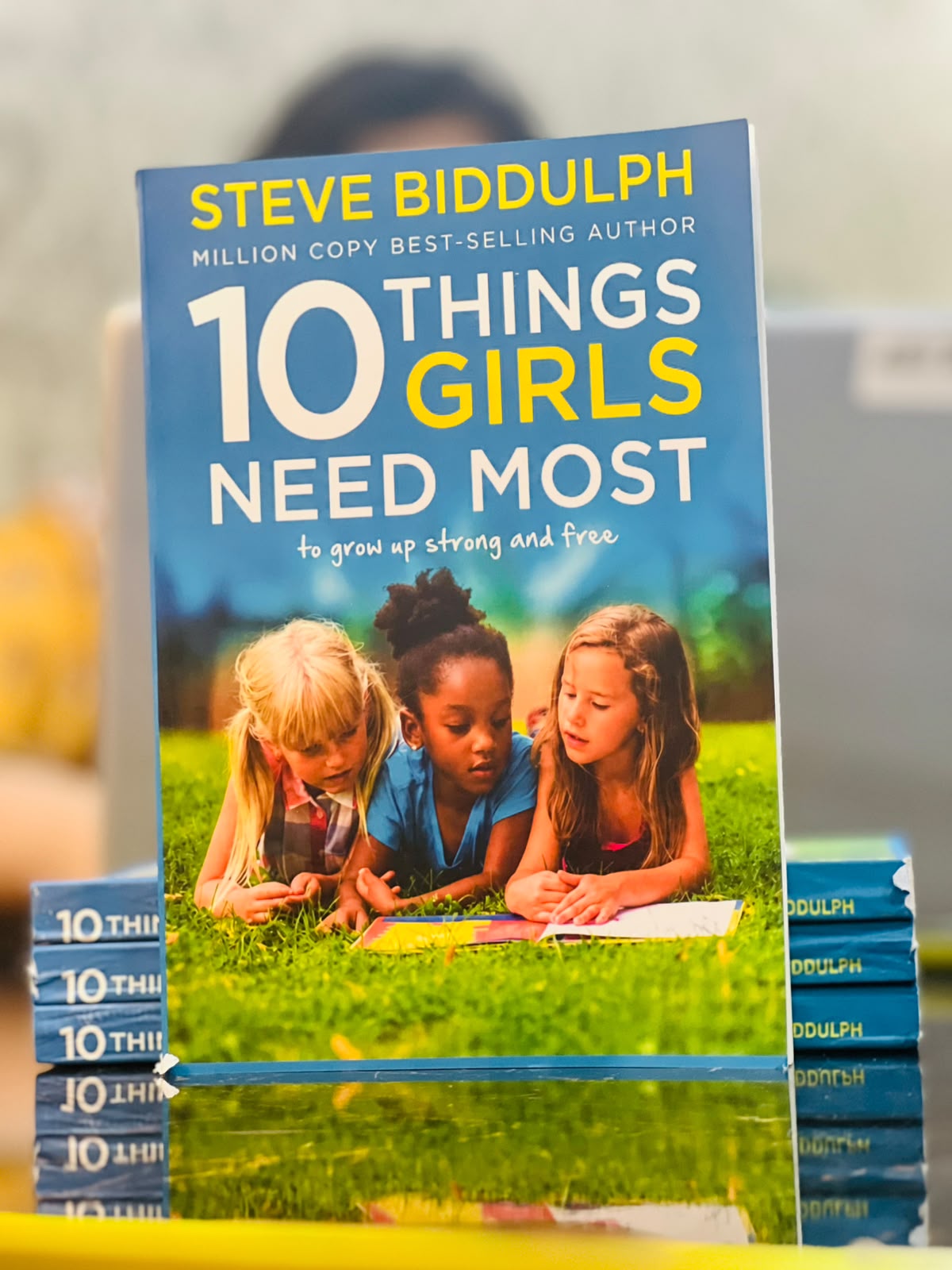 Books valley Facebook ad