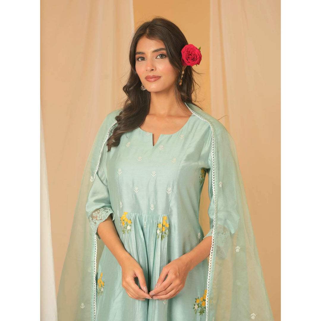 Gulabi Dori Facebook ad: Explore exclusive Ethnic Wear Collection including Suit…