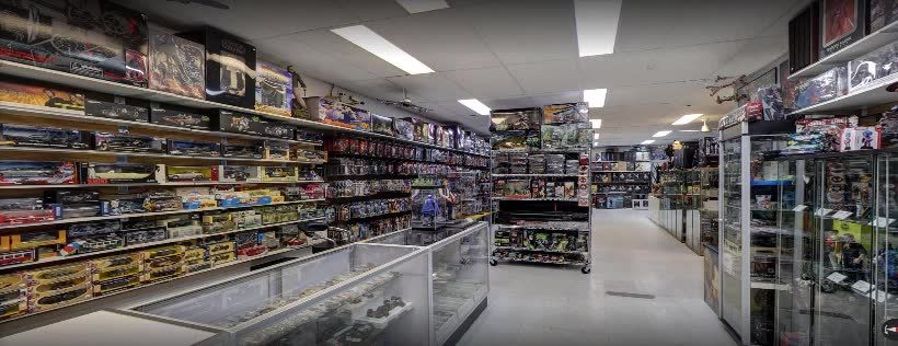 Imagination Hobby & Collection inc. Facebook ad: Action Figure, Diecast, Statue et Diecast Montréal, Visite…