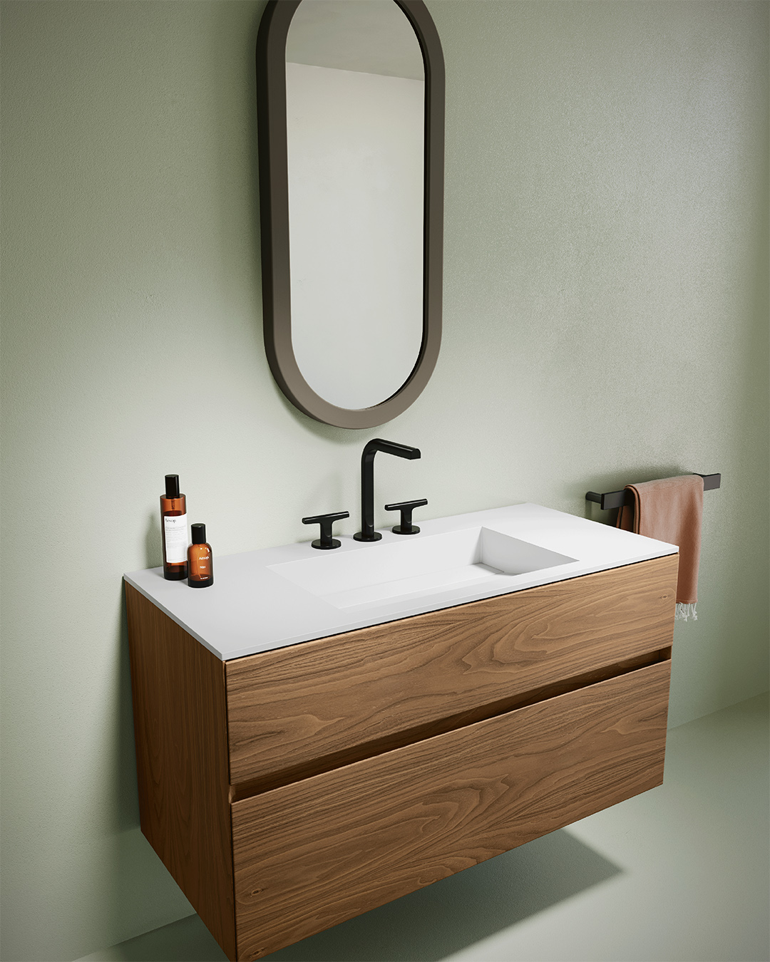 Zenon Bath & SPC Surfaces Facebook ad
