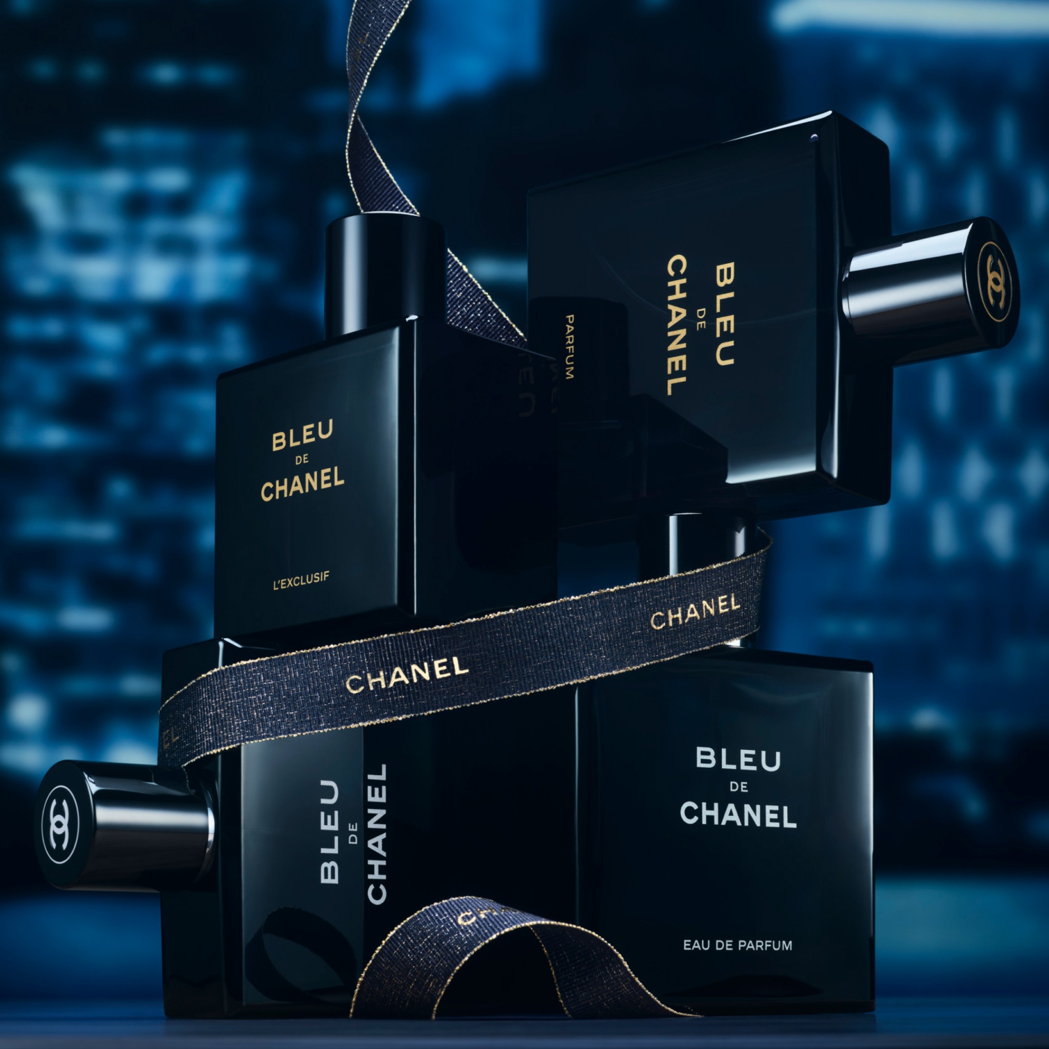 CHANEL Facebook ad