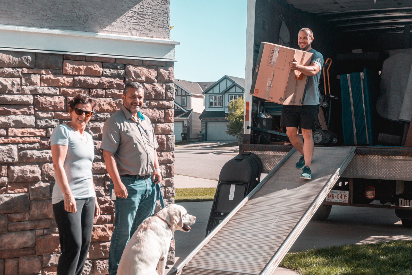 Simply the Best Movers Facebook ad: Need a moving company in Calgary?