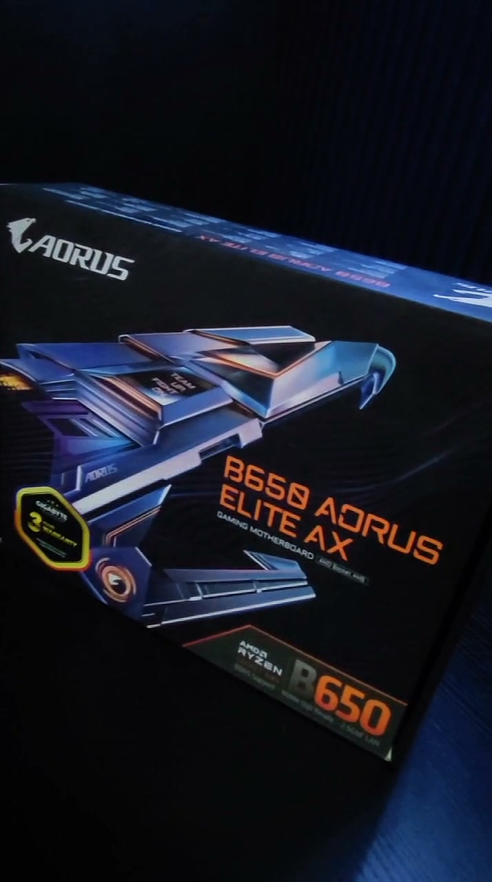 It World Angeles Pampanga Facebook ad: UPGRADE YOUR NEXT PC BUILD!