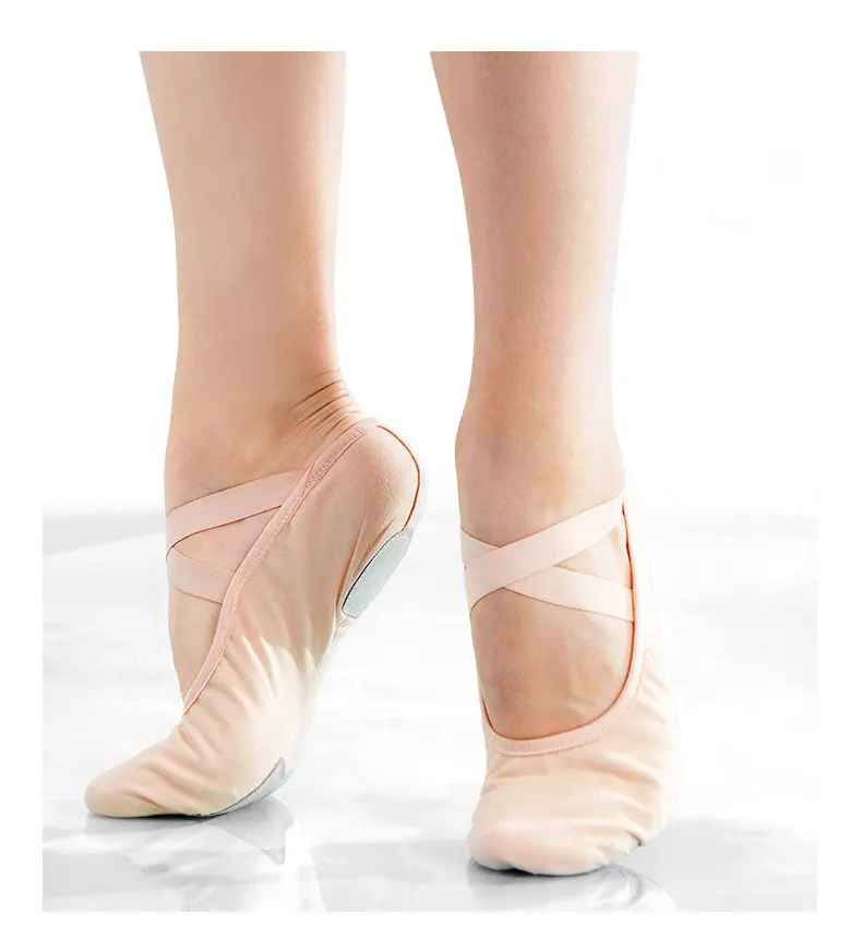 Coppelia Facebook ad: Zapatillas de media punta profesionales de Day Dance…