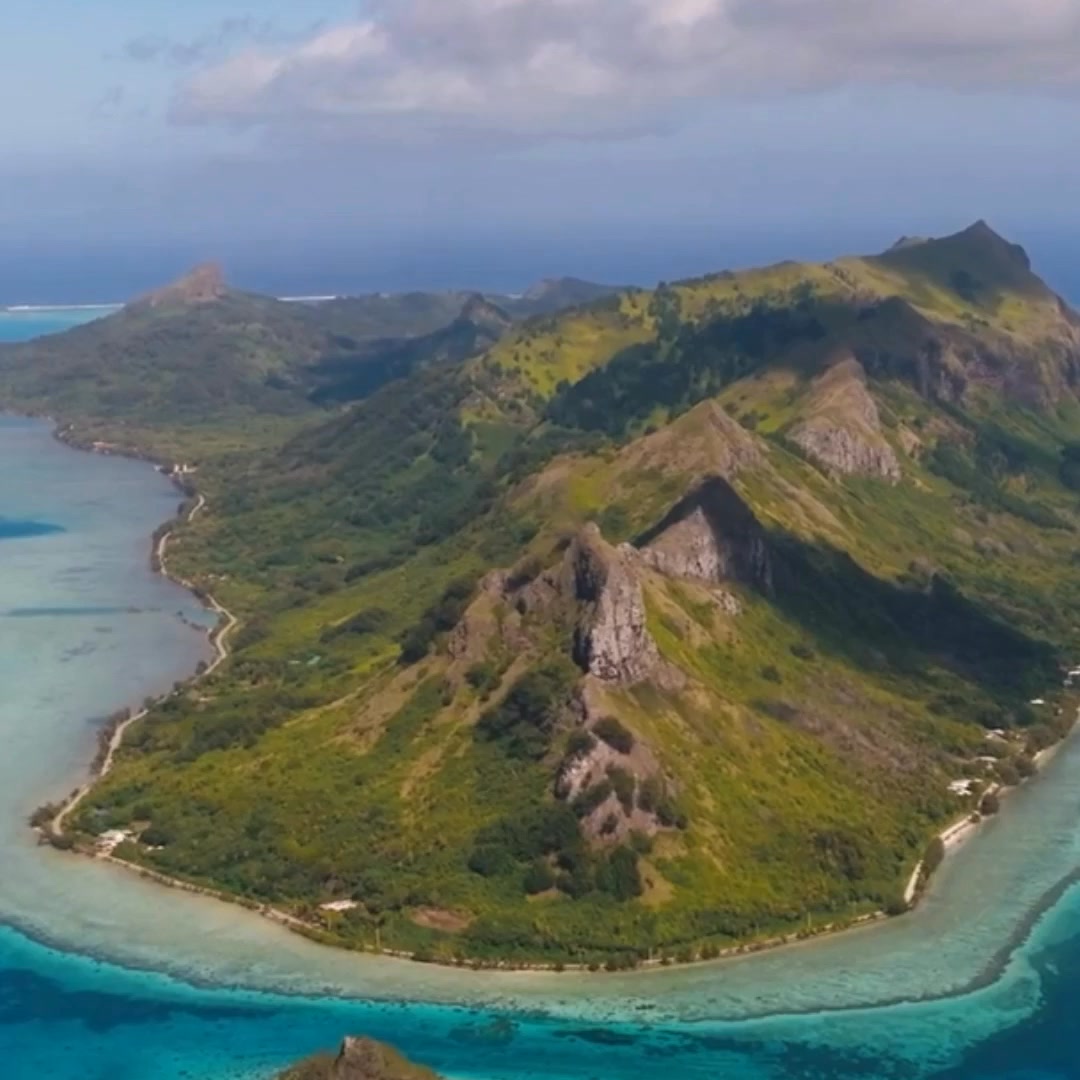 Les croisières Aranui 5 Facebook ad: Les Australes - Aranui 5