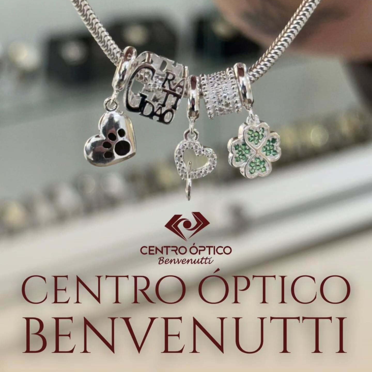 Centro Óptico Benvenutti Facebook ad: Enxergar bem faz toda a diferença no dia…