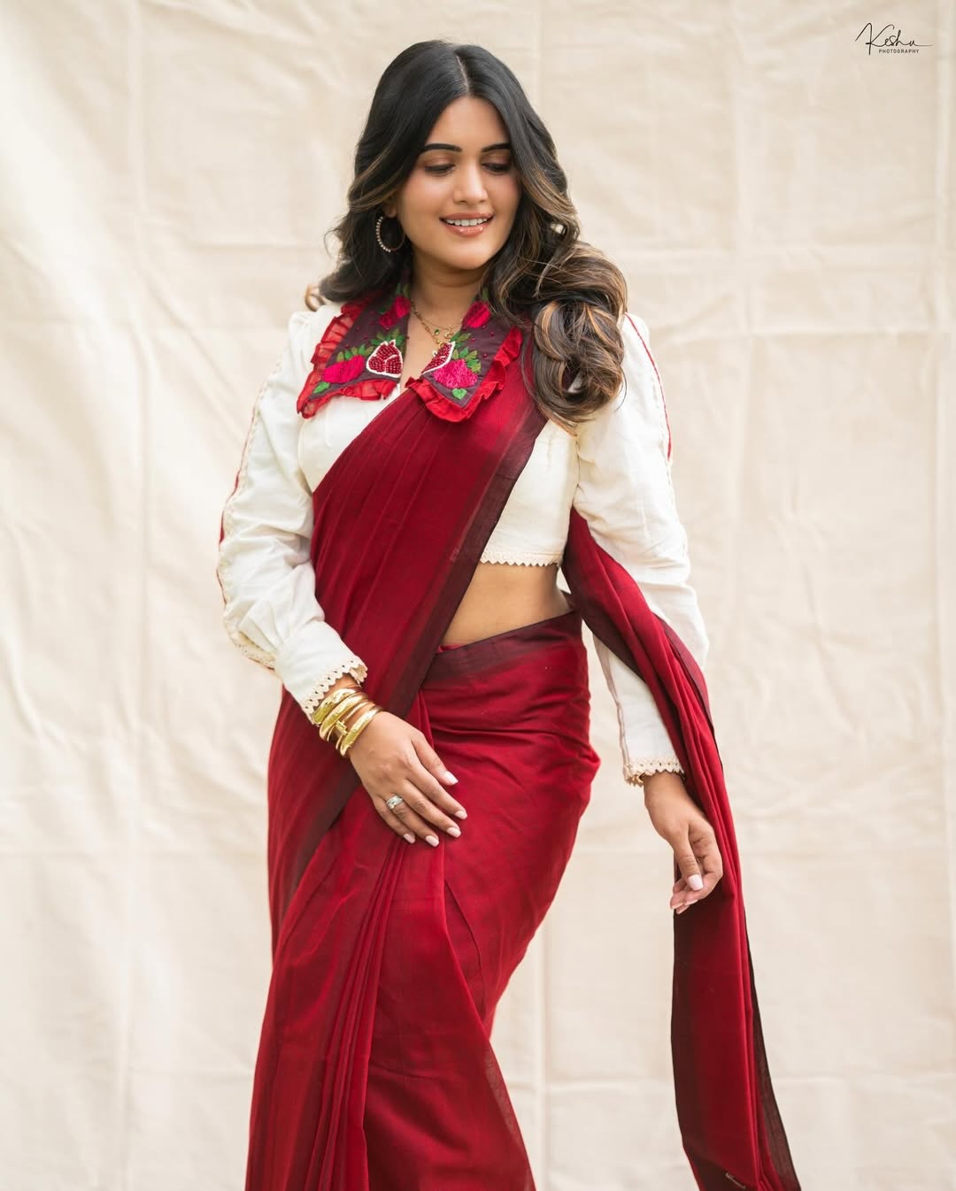 MONRI Facebook ad: @sravanthi_chokarapu You look prettiest in this outfit…