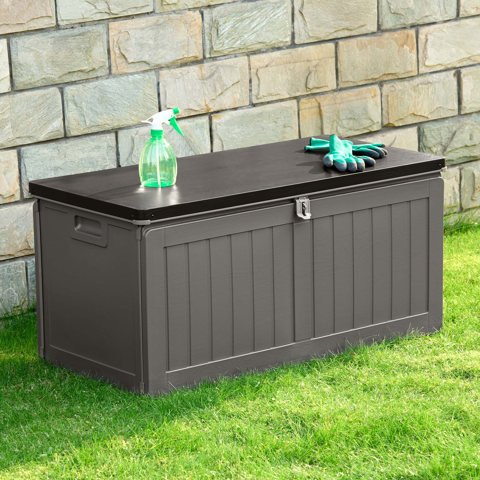 VonHaus.com Facebook ad
