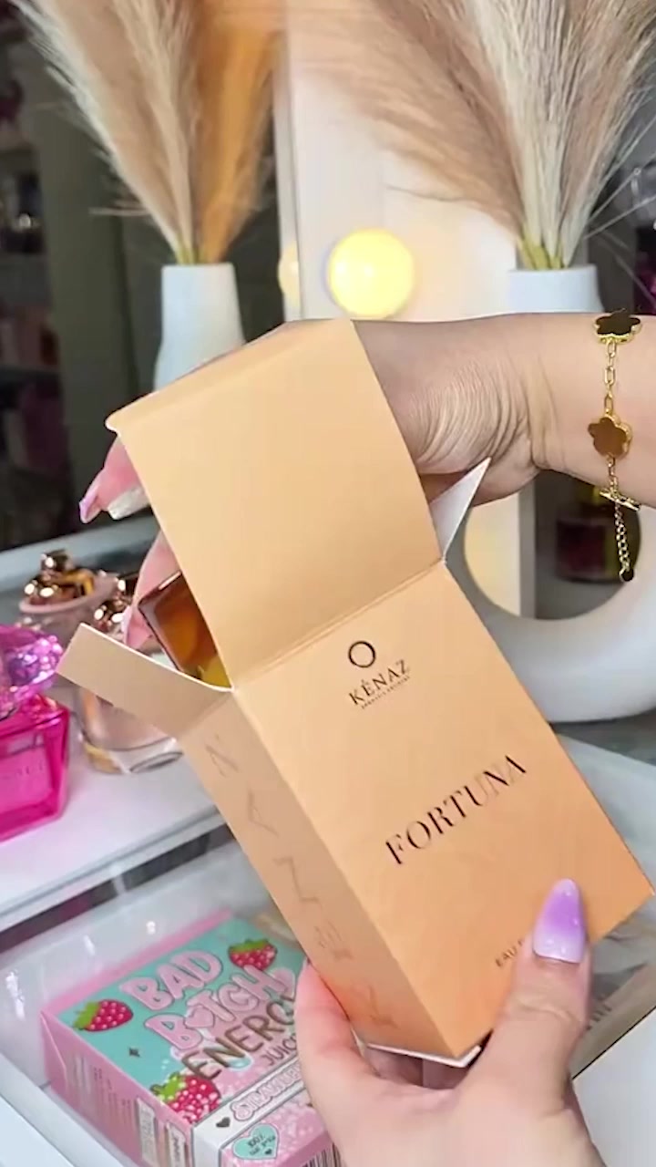 Noa Facebook ad: Dubai Viral Perfume