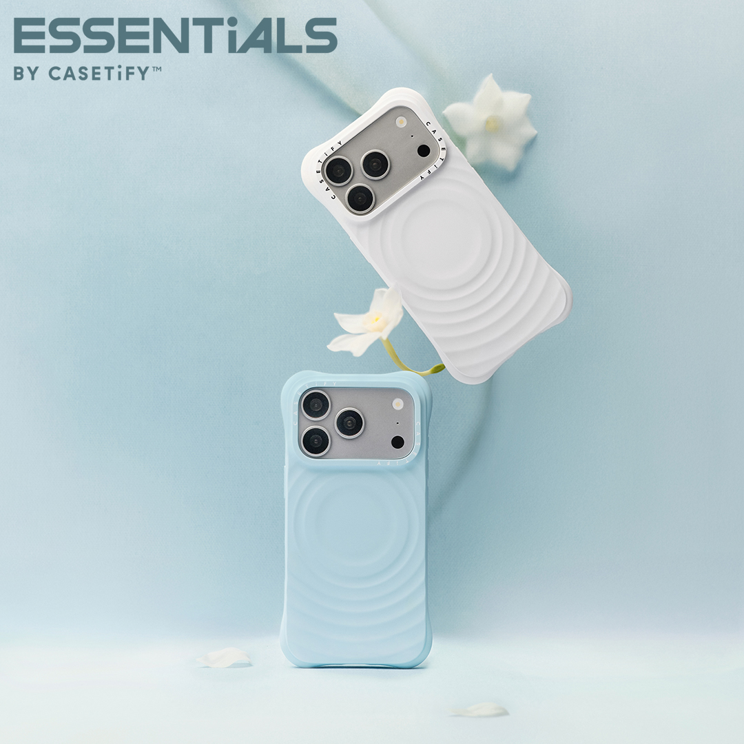 Casetify Facebook ad: 低飽和美學:柔霧藍新色登場