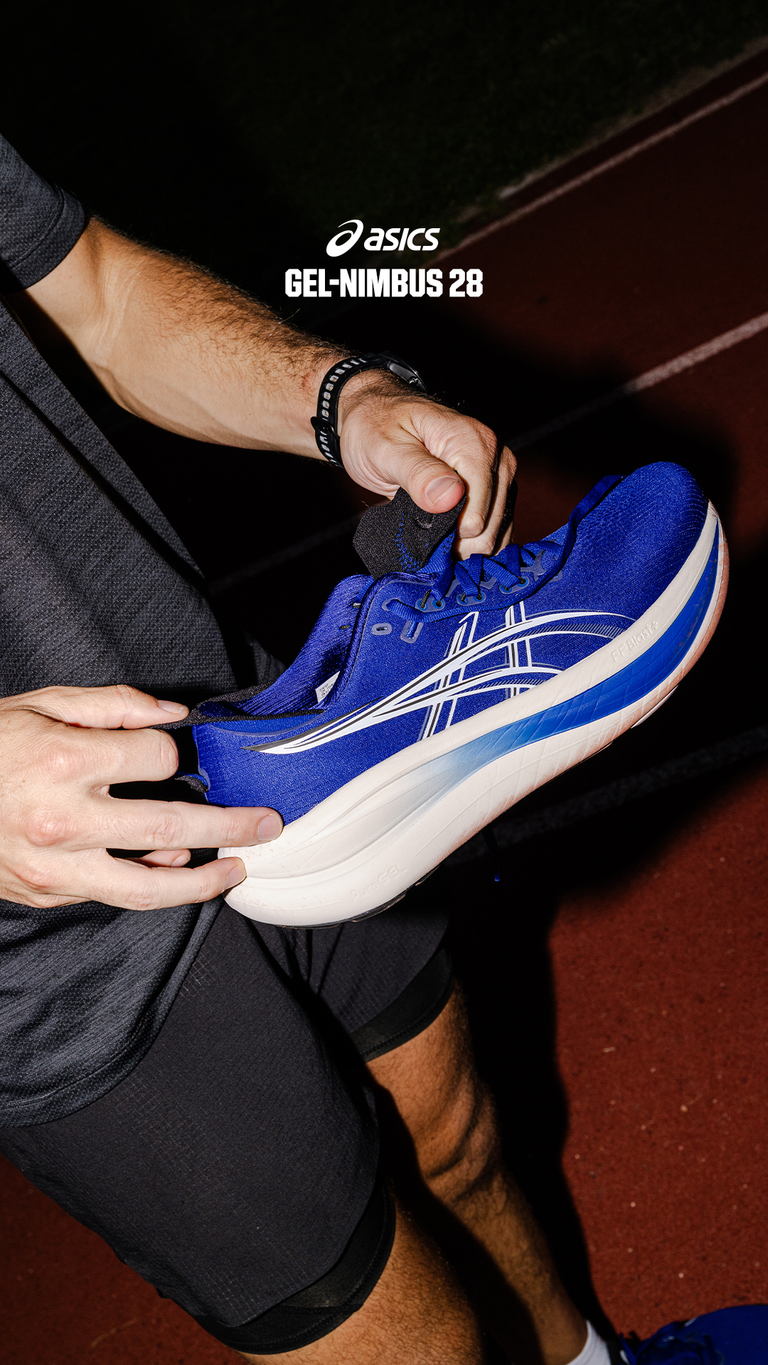 DICK'S Sporting Goods Facebook ad: Comfort for the Distance