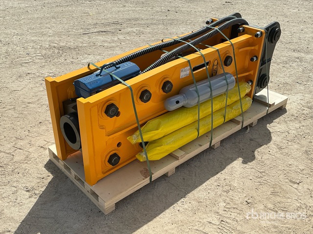 Ritchie Bros. Middle East Facebook ad: Get ready to bid on attachments, parts, tools…