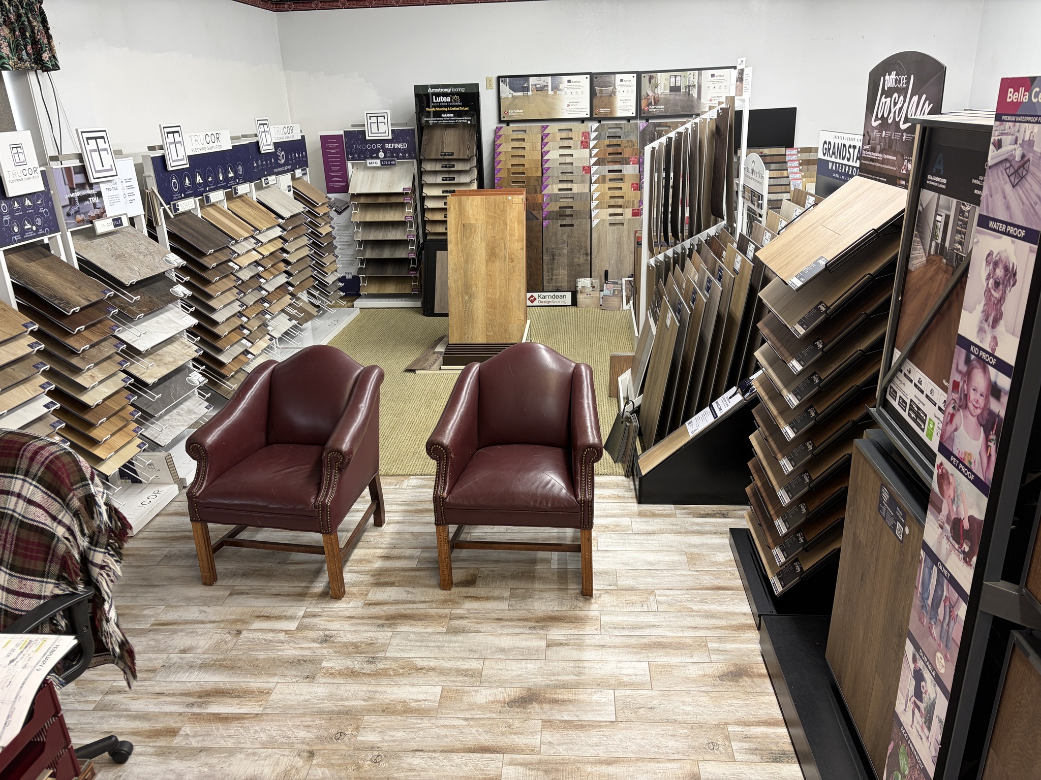 H & R Carpet & Sales Facebook ad