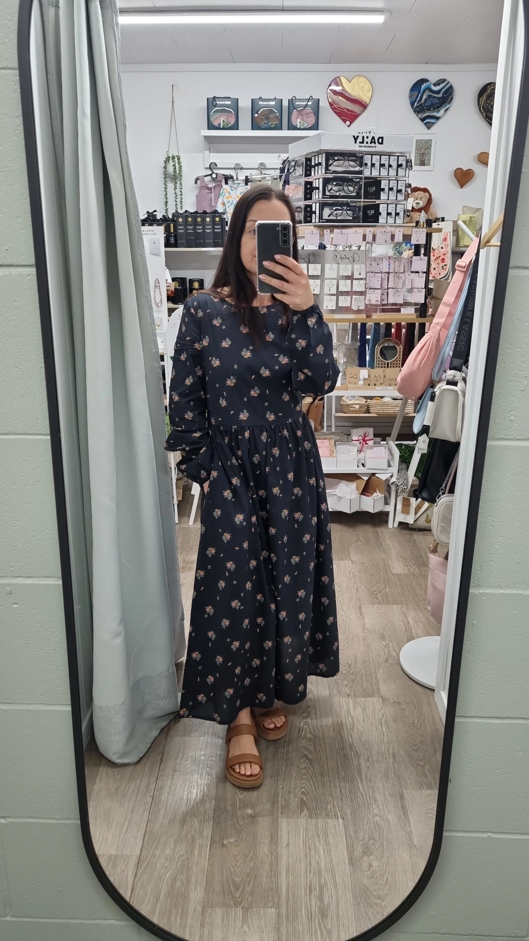 Eleventh Hour Gift & Clothing Boutique Facebook ad from May 29, 2026