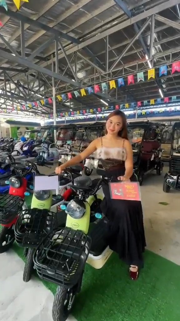 ETARA EBIKE Bacolod Facebook ad: **ETARA IS NOW OPEN IN BACOLOD!**
